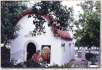 Arolithos Village Hotel 8